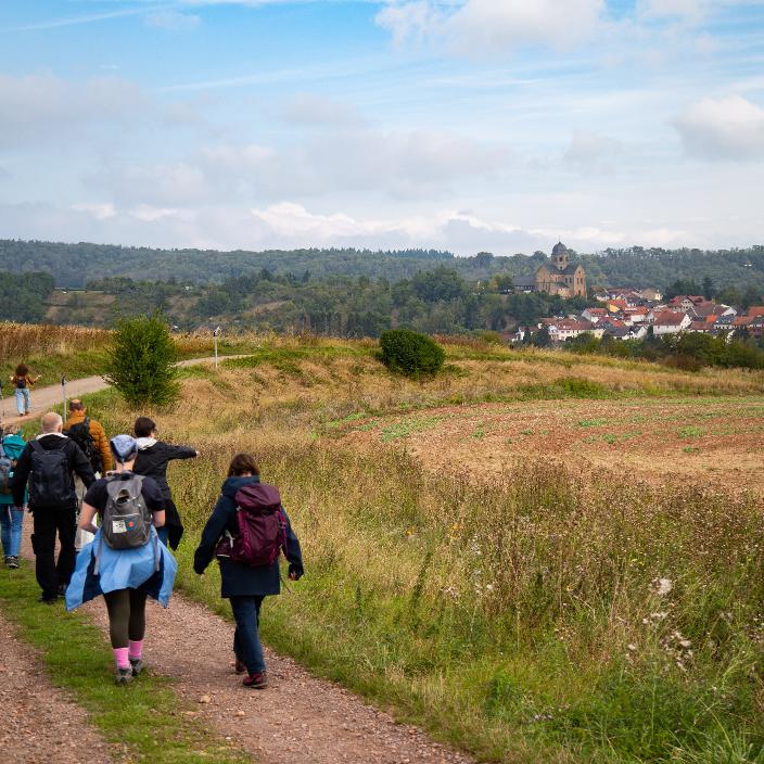 Etappen des Hildegardwegs können auch gemeinsam mit einer Pilgerbegleitung zurückgelegt werden. (c) Elisabeth Hamburger Etappen des Hildegardwegs können auch gemeinsam mit einer Pilgerbegleitung zurückgelegt werden.